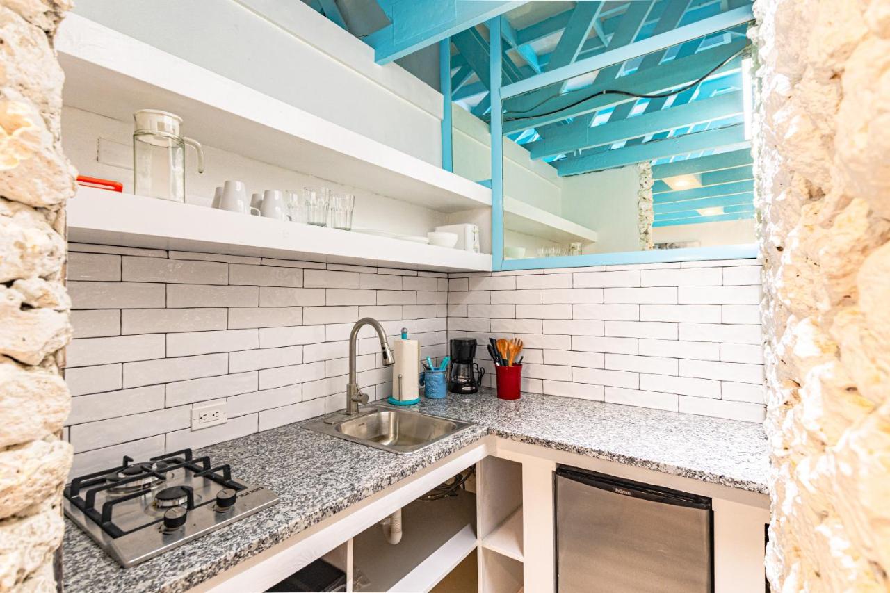 Studio Candy At Viking Hill - Love Beach ناسو المظهر الخارجي الصورة